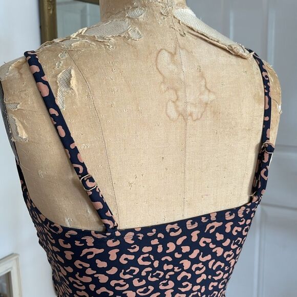 Hardly Worn! Kona Sol Cheetah Print Tankini Bathing Suit Swim Top Size Medium - Picture 4 of 10
